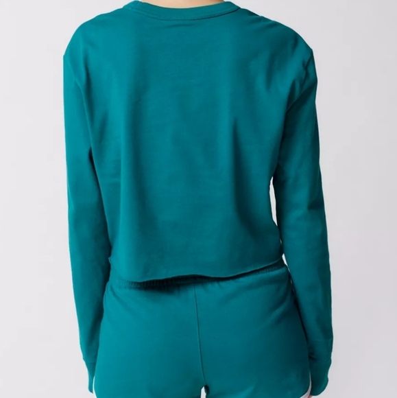 Champion UO Exclusive Heritage Long Sleeve Cropped Tee,Green, Originally $40.00 - Picture 3 of 7